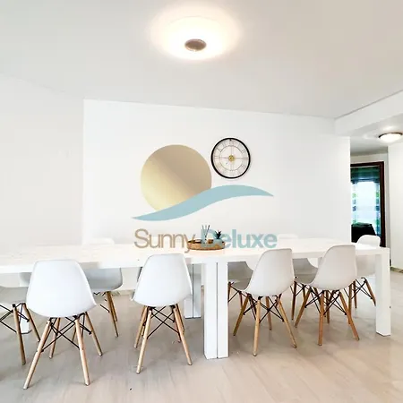 Villa Golfinho By Sunny Deluxe *