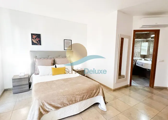 Villa Golfinho By Sunny Deluxe *